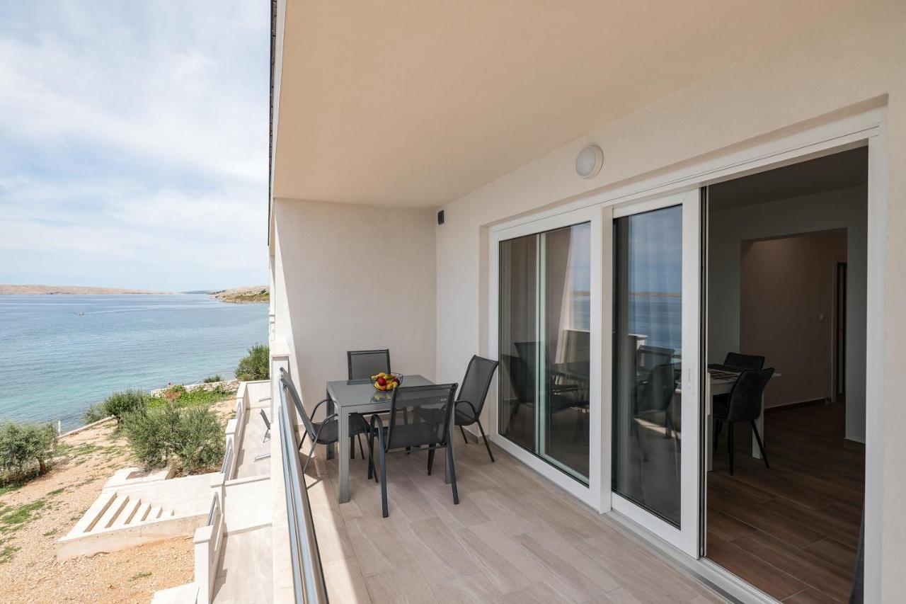 Beachfront Apartments Tic With Seaview Miletici Exterior foto